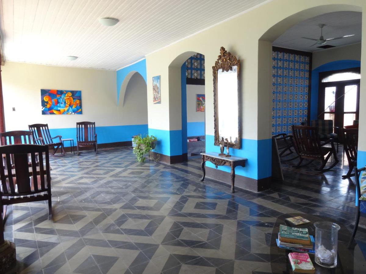 Отель Harvest House Nicaragua Леон Экстерьер фото